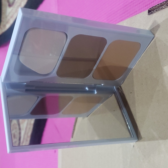 Estee lauder New Demension shape + Sculpt face kit - Picture 3 of 7